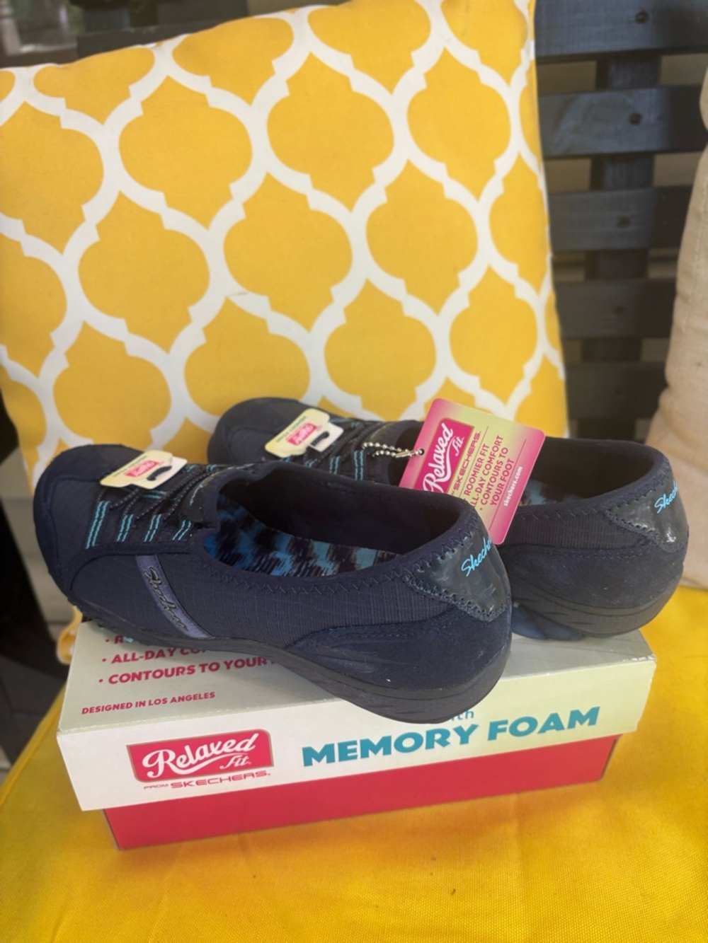 Skechers Relaxed Fit Memory Foam Women's Navy Shoe Box